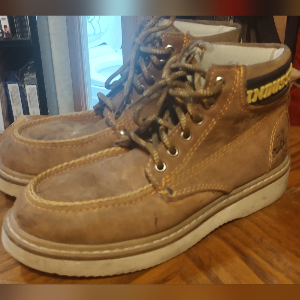 Women's/Men's Brown Boots